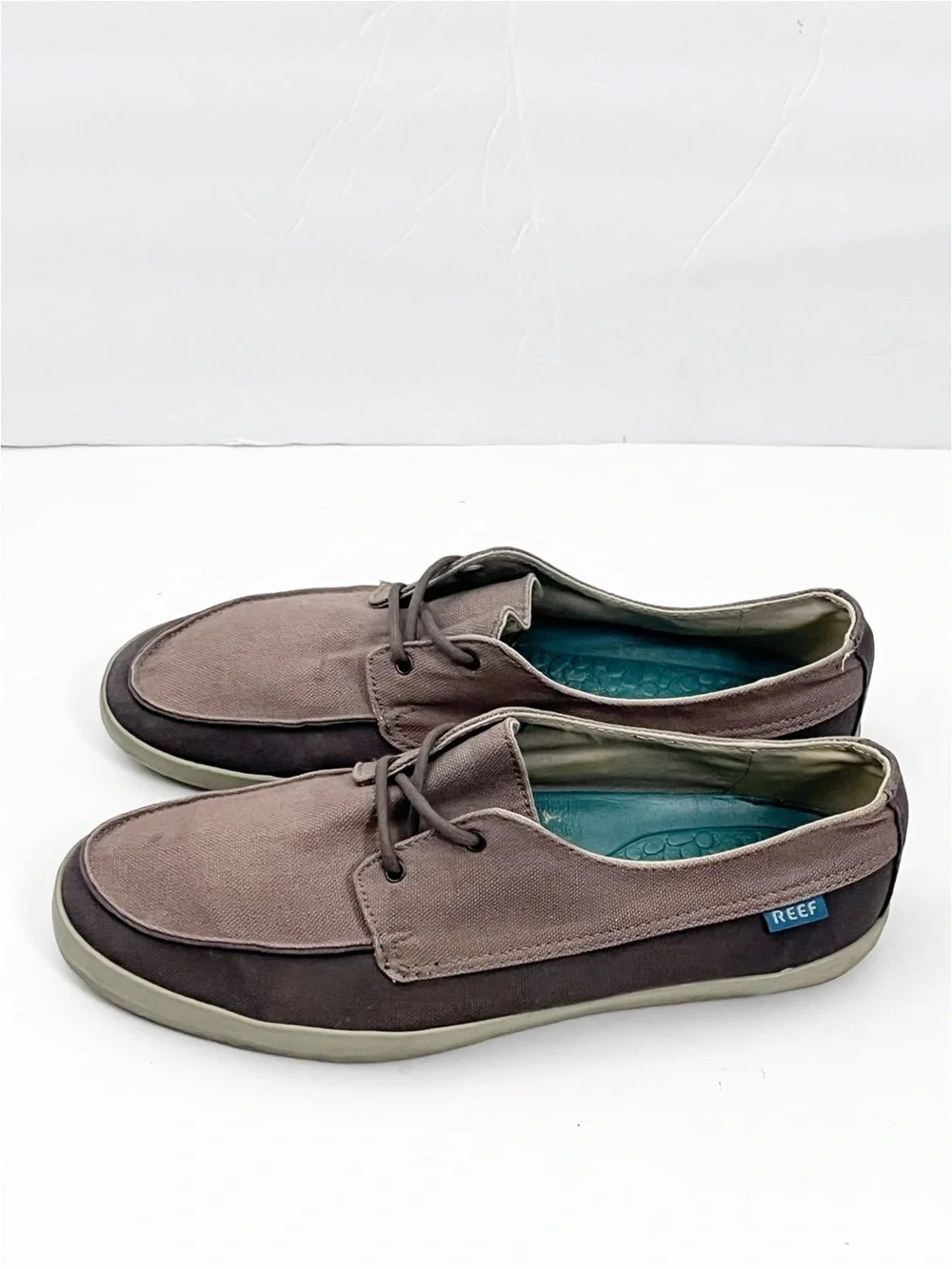 REEF Deckhand Low Brown Lace Up Boat Shoes Size 8 Casual Boating Preppy Neutral